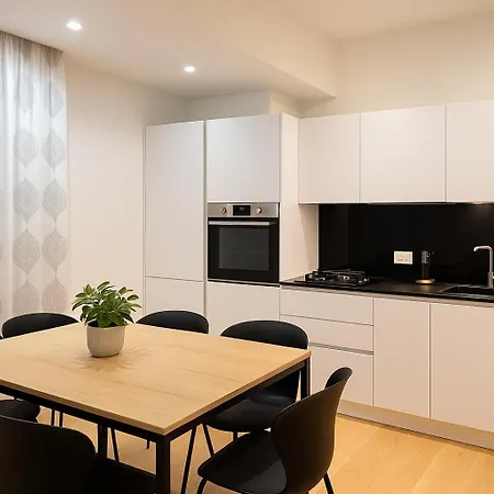 B&g Crispi Living Mare, Centro E Relax דירה *